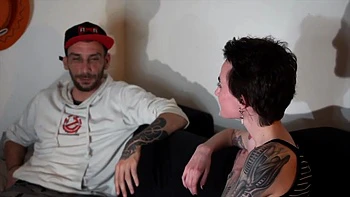 Chloé, 28 years old, from Versailles! - Jacquie et Michel TV