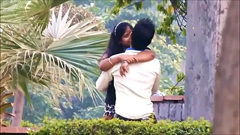 Indian Couple Love In Public - Indian Hidden Cams
