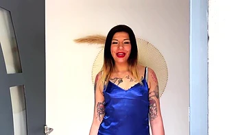 Katya is not impressed by two guys! - Jacquie et Michel TV