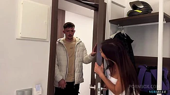 He Meet's A Girl And Fuck's Her Friend While She Showers