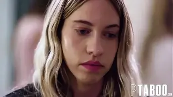 Just Spend the Night Gia Derza, Khloe Kapri