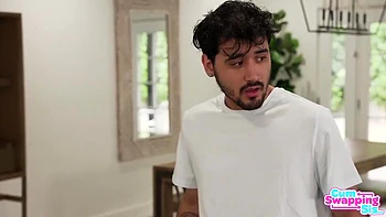 Maya Woulfe And Chloe Temple - Passionate And Sexy Threesome Fuck