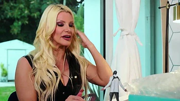 Busty Femdom Blonde Brittany Andrews Rides And Milks Ts Slayer's Cock!