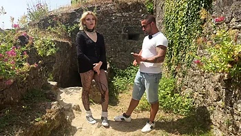 The bride changes her plans - Jacquie et Michel TV