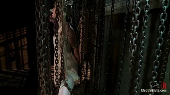 Electric Chains Keeps Her Captive - Bobbi Starr And Alani Pi