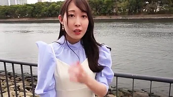 清楚な巨乳美女が甘いキスして手マンで艶やかにイクラブラブエッチ