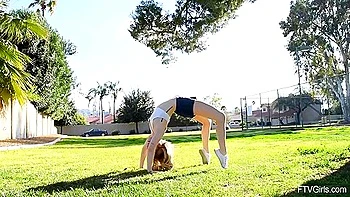 Bella Cute Teen 18+ In Adult - Babe