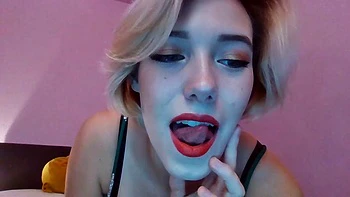 Tease on bed: Amateur, Fansly  Cam Porn