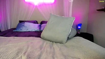 Milf Dildoing Her Hairy Pussy: Amateur, Bongacams  Masturbation Porn