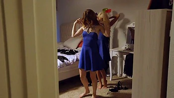 Kimmy Kimm Evaluates Stepbro s Maximum Dick Measurements- S37:E2 by My Family Pies: Porn