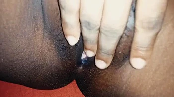 Desi Indian Bhabhi Homemade Fingering Masturbation Orgasm Close-Up HD Video