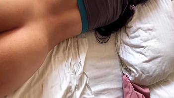 Mia Queen In Despertando A Mi Herm4n4str4 Caliente Para Tener Sexo Bien Ricoche Y Venirme En Su Grande Culo