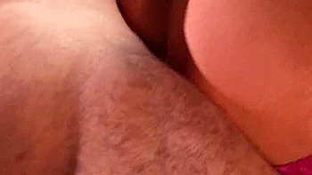 Tussi Laesst Sich Sperma In Mund Spritzen