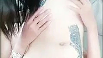 Thai in car: Cowgirl, Missonary  Amateur Porn