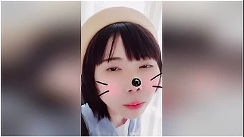 [intro] Personal Shooting Of Uniformed Girls Who Had Come For Seaside Learning