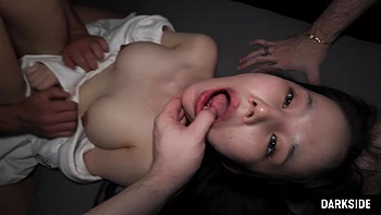 3 Guys 1 Girl - She Europe For This