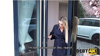 Victoria Pure In Housewife Keeps The Car By Having Sex With The Bank Collector