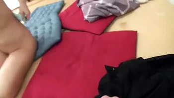 06814,Lewd SEX with exposed breasts!