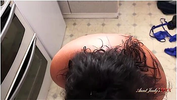 Judys Xxx - Big Booty Milf Montse Swinger Sucks Your Cock In The Kitchen (pov)