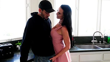 Hot brunette milf Texas Patti fucks with her boyfriend in the kitchen.