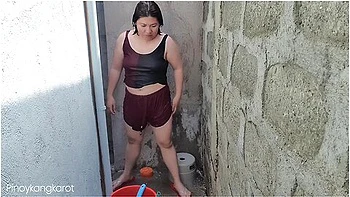 Filipina Taking A Bath Outside The House Got Fuck