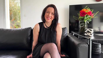 A last ordeal for Léa - Jacquie et Michel TV