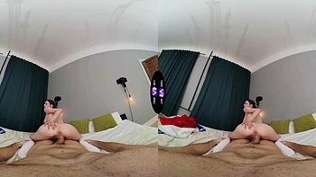 A sexy college girl from riga, Dakota Doll, enjoys riding peaches