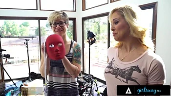 Hawt Teacher Screws Her 18yo Students 18+ Comp