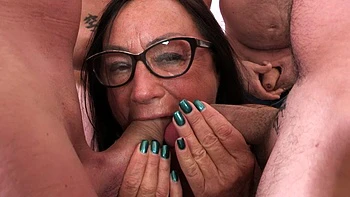 A Casting For That Mature Slut Laura Rey In Her Sixties. 5on1, Atm, Deep Anal, Dap, Dp, Rough Sex, Gapes, Cum In Mout