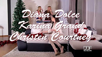 Toys for their Twats - Lesbian Gift Exchange