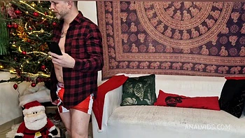 Irogenia Christmas Desperate Kinky Housewife - Bts 2nd Cam Angle