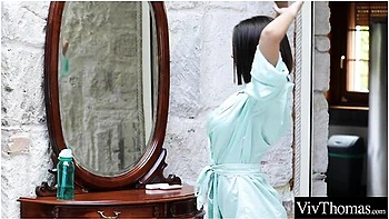 Ewe Sweet And Viv Thomas - Athletic Lesbian Pays Extra Attention To Her Lesbian Lovers Big Breasts