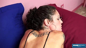 Torn Jeans & Anal Sex For Monica! - Monica Sexxxton, Logan Drake