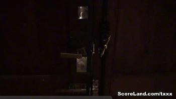 Chesty Chica - Paola Rios - Scoreland2