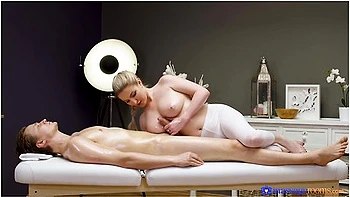 Georgie Lyall In His Cock Cant Handle Oiled Big Natural Tits Pawg Milf