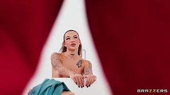 Poolboy Gets His Dick Sucked By - Jesus Reyes And Katty Soarez