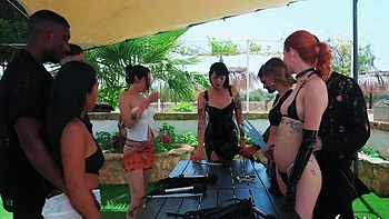 House of Love Ep2-5 Lustery couples watch spanking session