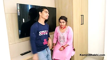 Hot Indian Kamini Fucking Young Desi College Boy