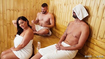 Xander Corvus In Xander Eats Coco Rainss Pussy While Her Bf