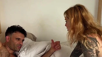 Candie is never full! - Jacquie et Michel TV