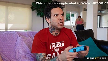 Surprises By Fist Fucking Her! With Abigaiil Morris And Aubree Valentine