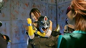 Super Heroine 005 New