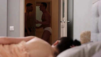 Two To Fuck - Kiara Gold