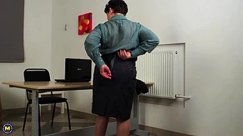 Granny Nata Is Wearing A Buttplug At The Office