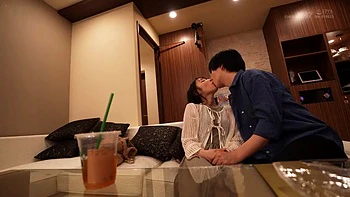 x1x43F91F81D22B472E32