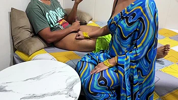 Stepson Is Addicted To Porn And Stepmom Uses Her Body To Get Him Interested In Real Sex