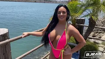 BJRAW Jessica Annelle lets it all hang out