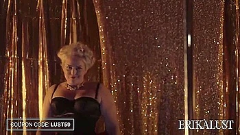 Licking Pussy Action With Modest From With Erika Lust