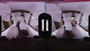 Anna Bell Peaks: Blowjob, Doggy  Cowgirl VR Porn