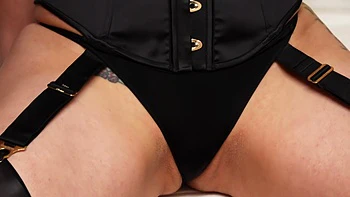 An improvised show that ends in an exceptional orgy... - Jacquie et Michel TV